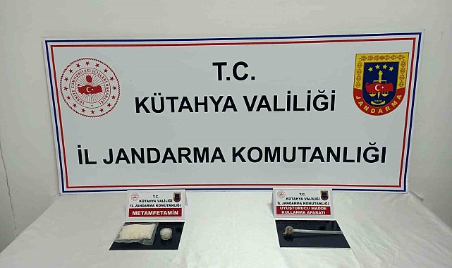 Kütahya'da uyuşturucu operasyonu: 65 gram metamfetamin ele geçirildi