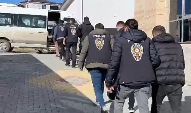 Kütahya'da yasa dışı bahis operasyonu: 5 gözaltı