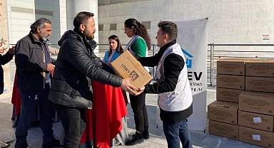 LÖSEV mutluluğu paylaştı... Paketler ailelere ulaştırılıyor