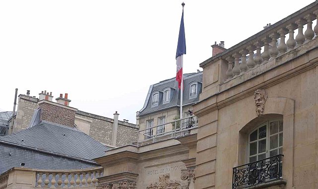 Macron, François Bayrou'yu başbakan olarak atadı