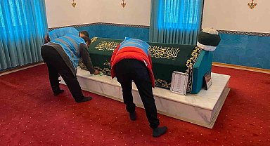Mahkûmlardan Dursun Fakih Türbesi'nde temizlik