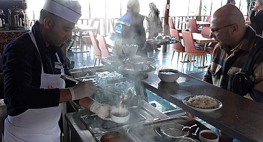 Malatya Sofrası'nda 4 çeşit yemek 50 TL
