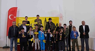 Manavgat ELO Satranç Turnuvası 250 sporcunun katılımıyla gerçekleştirildi