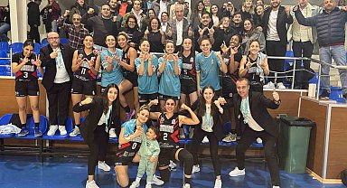Manisa'nın tek kadın basketbol takımından farklı galibiyet