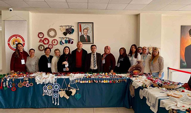 Menteşe Aile Destek Merkezi el sanatları sergisi açıldı