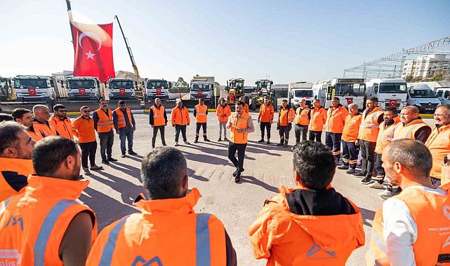 Mersin'de karla mücadele ekipleri hazırlıklarını tamamladı