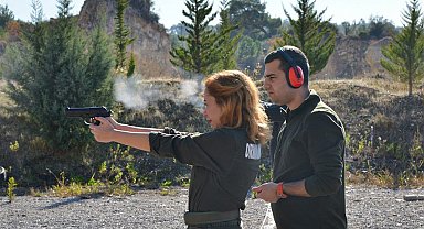 Mersin'de orman muhafaza memurlarına 'silah eğitimi' verildi