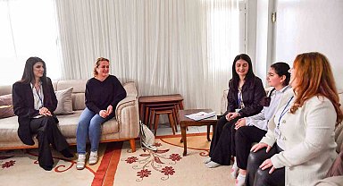 Mersin'deki Eğitim ve Öğretimi Destekleme Kurs Merkezi öğrencileri evlerinde de takip ediliyor