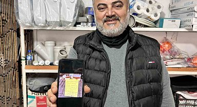 Mesai arkadaşıyla birlikte aldığı kararı rektör değişimiyle gerçekleştiren emekli güvenlik, davul zurna çaldırıp lokma dağıttı