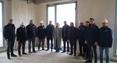 Milletvekili Ölmeztoprak çarşı inşaatında incelemede bulundu