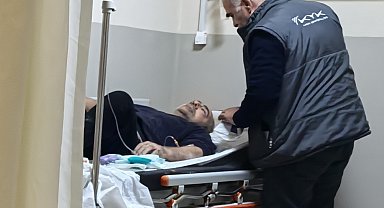 Minibüsün çarptığı adam yaralandı