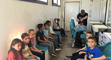 Mobil kuaför bir yılda 7 bin 958 vatandaşa hizmet verdi