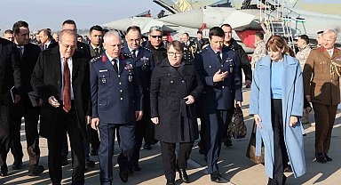 MSB, Katar'daki tatbikattan dönen Birleşik Krallık uçaklarının Ankara'ya indiğini açıkladı