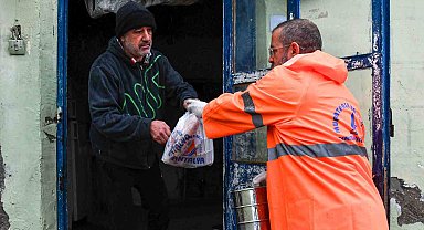 Muratpaşa sıcak desteğini aksatmadı