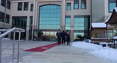 Nevşehir'de bir evde silah ve uyuşturucu bulundu