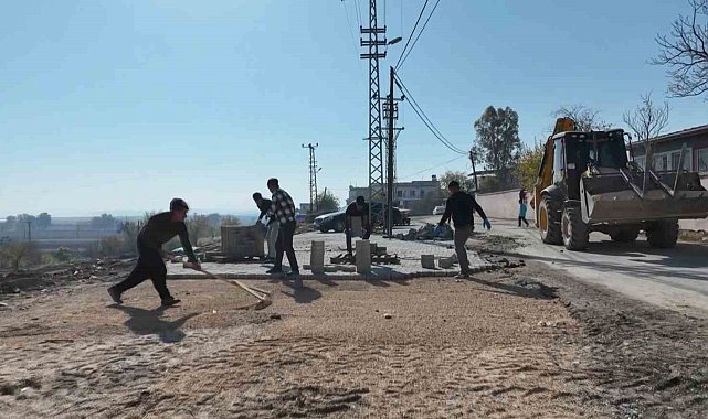 Nizip Belediyesi'nin merkez ve kırsaldaki çalışmaları devam ediyor