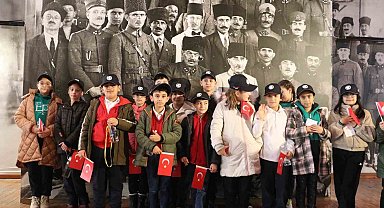 Öğrenciler MKE İmalat-ı Harbiye Müzesi'ni gezerek tarihi öğreniyor