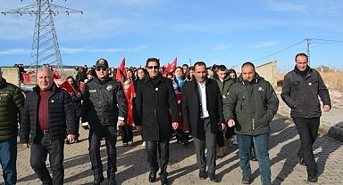 Öğrenciler Sarıkamış şehitlerine yürüdü