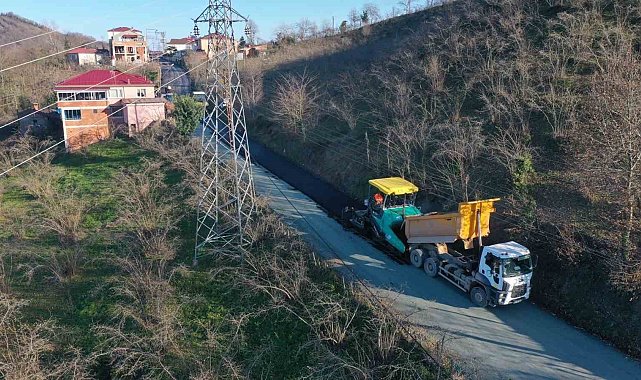 Ordu'da sıcak asfalt çalışmaları devam ediyor