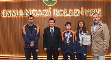 Osmangazili sporcular Bursa'ya Türkiye rekoru birincilik ve Avrupa derecesiyle döndü