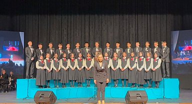 Osmaniye Türk Halk Müziği Topluluğu Türkiye şampiyonu oldu