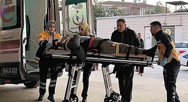 Otomobilin çarptığı yaşlı adam ağır yaralandı