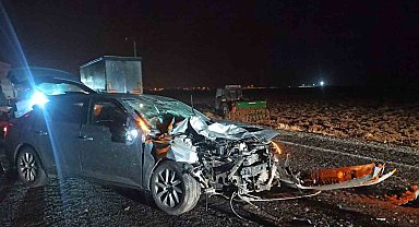 Otomobille çarpışan traktörün sürücüsü yaralandı