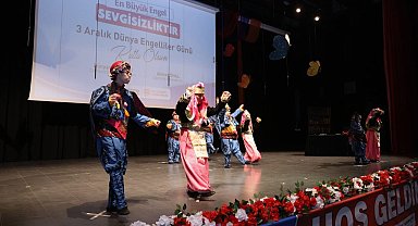Özel bireylerin hünerleri ayakta alkışlandı
