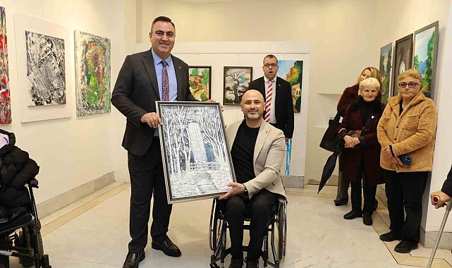 Özel ressamlardan anlamlı sergi