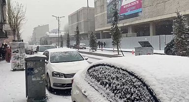 Patnos'ta kar yağışı