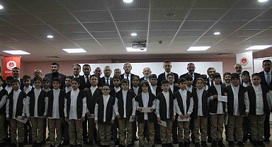 Pırıl pırıl 30 öğrenci hafızlık eğitimine başladı