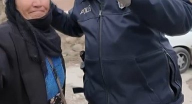 Polis Memuru Mustafa Şahin, Şehri Teyze'nin umre hayalini gerçekleştirecek