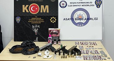 Polisin uyuşturucu ele geçirdiği operasyonda 20 şüpheli gözaltına alındı