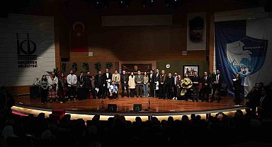 "Devamsız İşler" oyunu Keçiören'de sahnelendi