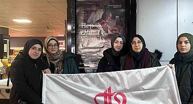"Hep Otuz Üç Yaşında" Erzurum'da izleyici ile buluştu