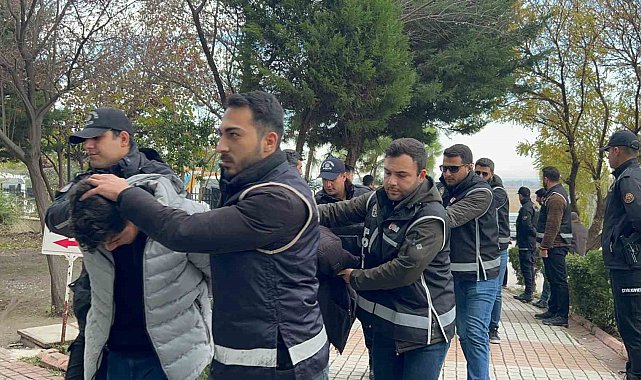 "Sazan Sarmalı" yöntemiyle 10 milyon liralık vurgun yaptılar