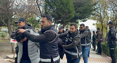 "Sazan Sarmalı" yöntemiyle 10 milyon liralık vurgun yaptılar