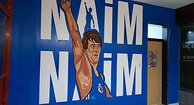 Ressam Erdi Gür ve öğrencilerinin sanat yolculuğu