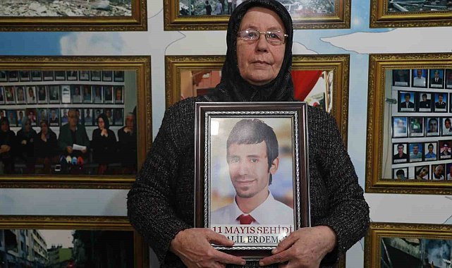 Reyhanlı saldırısında evladını kaybeden anne: "Katiller hapiste yatarak gün geçirmesin, onun yerine idam istiyorum"