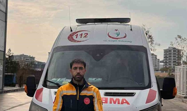 Sağlıkçılar, Acil Sağlık Hizmetleri Haftası'nda taleplerini dile getirdi