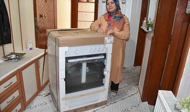 Şahinbey Belediyesi'nden hediye yağmuru