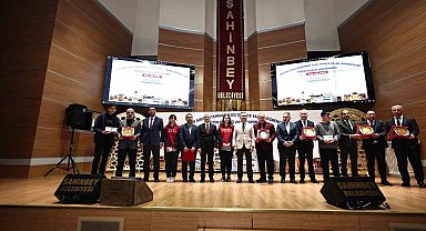 Şahinbey'den LGS'de başarılı olan öğrencilere burs desteği