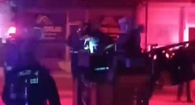 Şanlıurfa'da ev yangınında mahsur kalanlar kurtarıldı