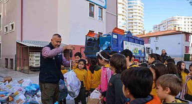 Selçuklu'da okullar sıfır atık için yarışıyor