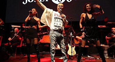 Serdar Ortaç Atakent Jolly Joker'i açtı