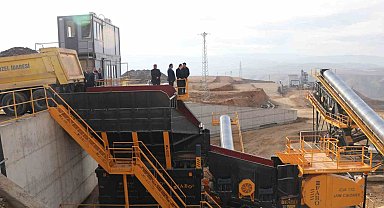 Siirt'te asfalt tesisinde deneme üretimi başladı