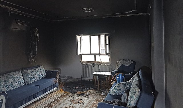 Siirt'te çıkan yangında bir ev kül oldu
