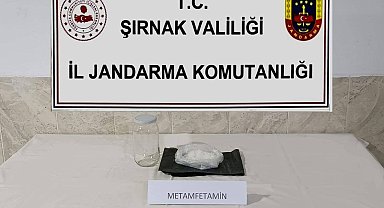 Şırnak'ta jandarma ekiplerinden asayiş ve kaçakçılık operasyonu