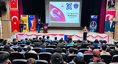 Söke'de Jandarma, öğrencileri bilgilendirdi