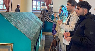 SUBÜ öğrencileri, Bursa'nın tarihi ve doğal güzelliklerini keşfettiler